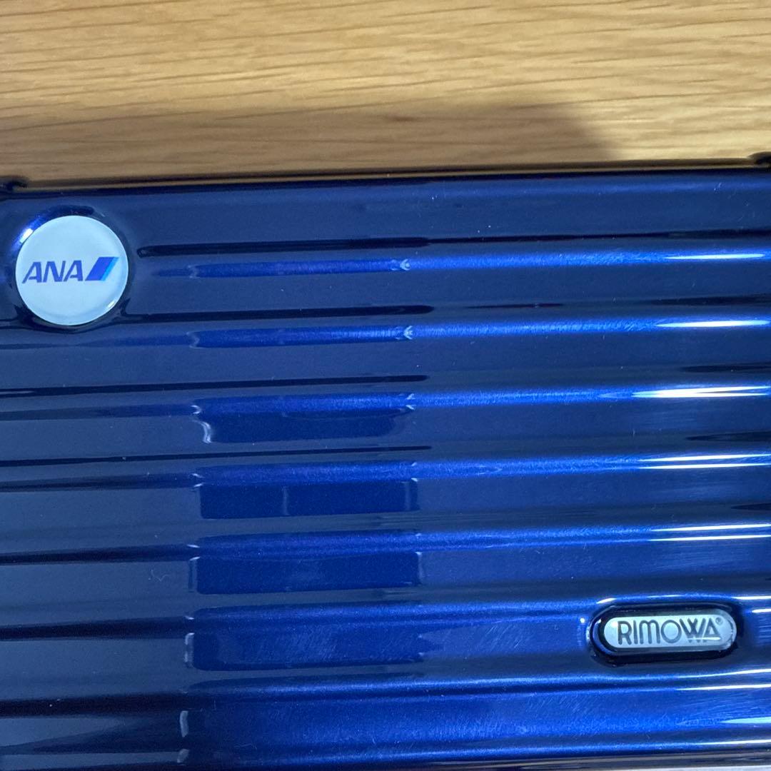 RIMOWA ✖️ANA ネイビーブルーポーチ ファーストクラスアメニティ