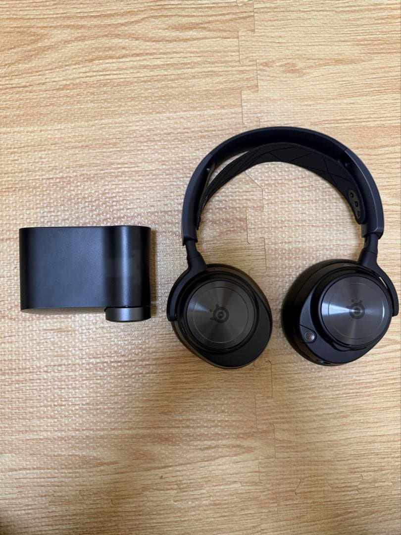 ヘッドホン Steelseries arctice nova pro wireless
