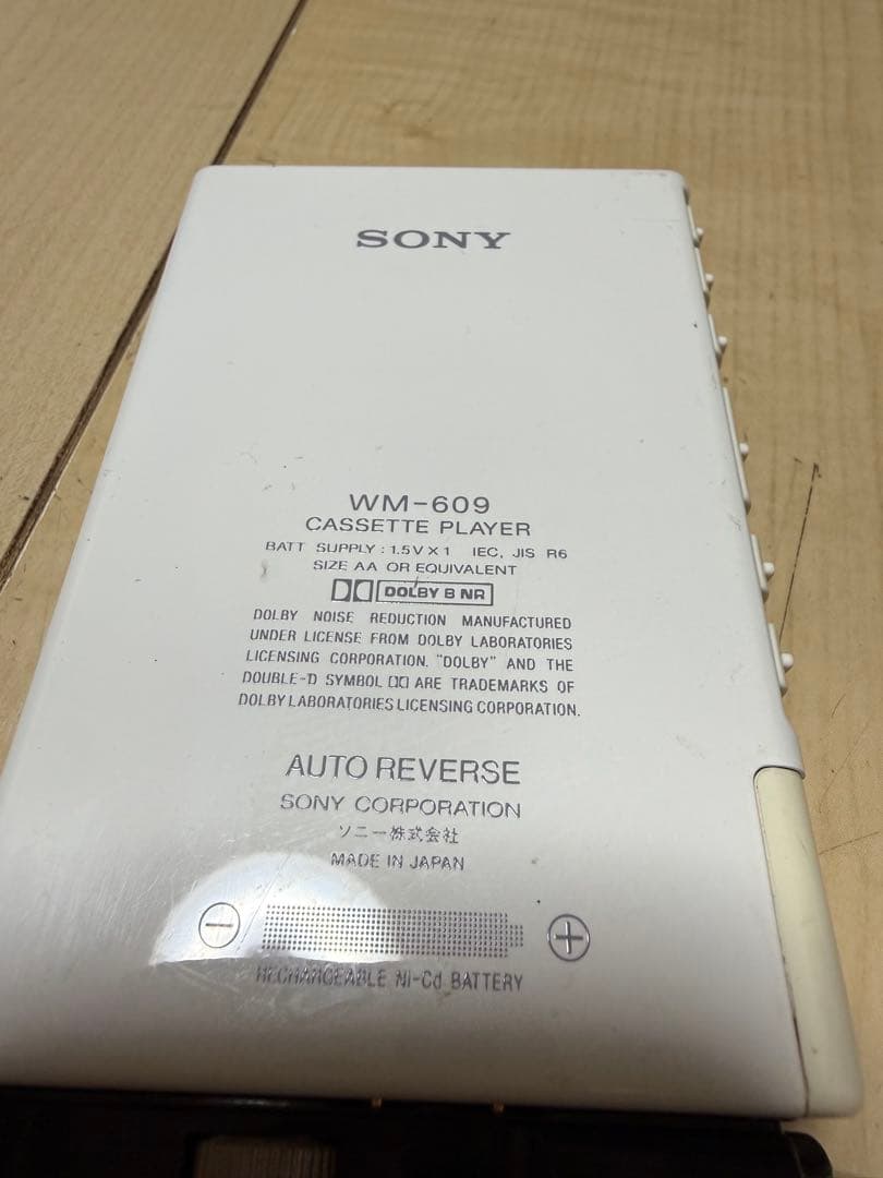 ソニー SONY WM-609 カセット ウォークマン ジャンク