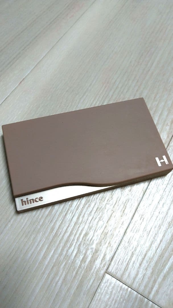 新品のおまけ付き★hince ヒンス ニューデップスアイシャドウパレット 04