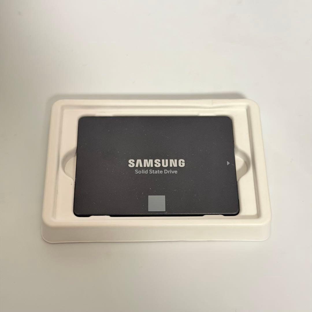 【美品】SAMSUNG 870 EVO 1TB [MZ-77E1T0B/IT]