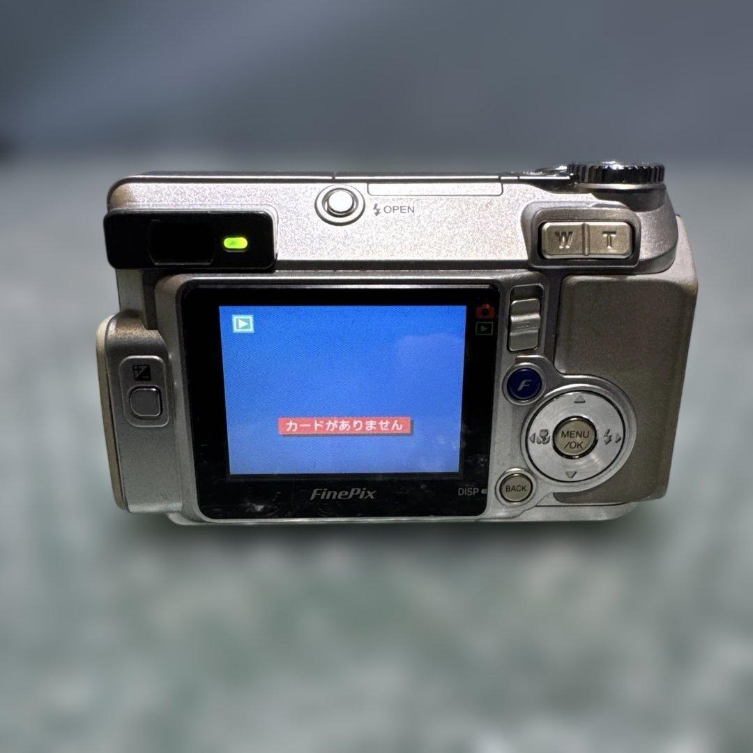 【動作品】Fujifilm FinePix E550 カメラ