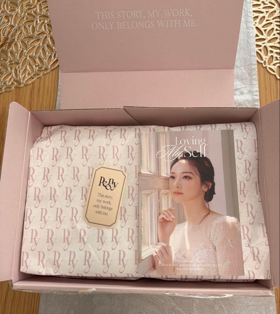 未使用‼︎ Peony（ピオニー）アイシャドウパレット2個とハートバックセット