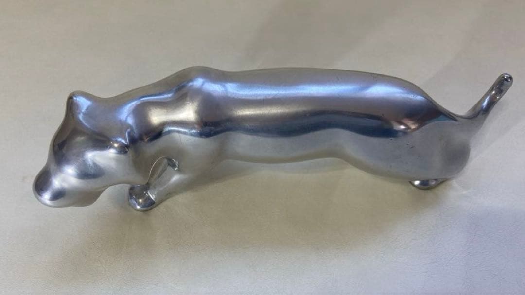メタルタイガー　　オブジェ　虎
