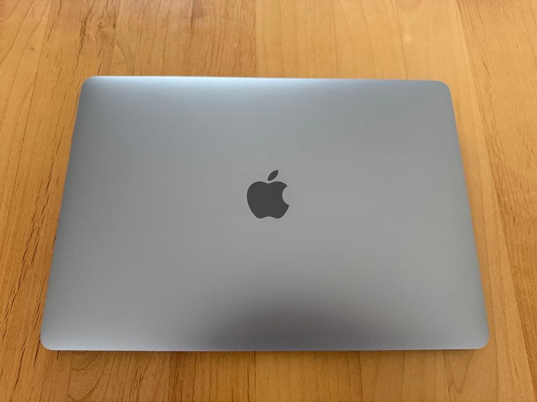 MacBook Pro 2018 13インチ 16GB 256GB US