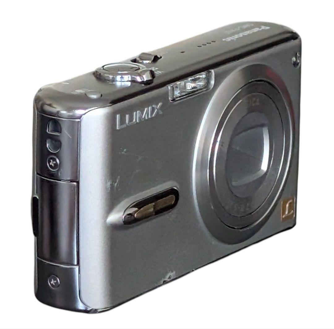 Panasonic LUMIX DMC-FX07 コンパクトデジタルカメラ