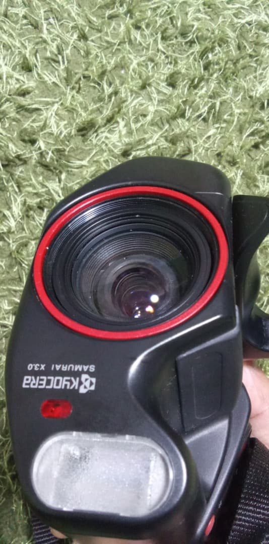 Kyocera Samurai X3.0 35mmカメラ