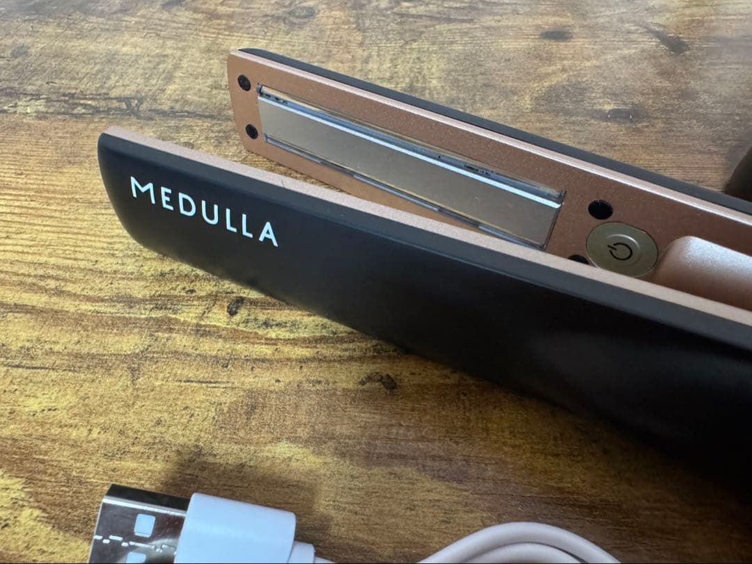 MEDULLA ストレートヘアアイロン