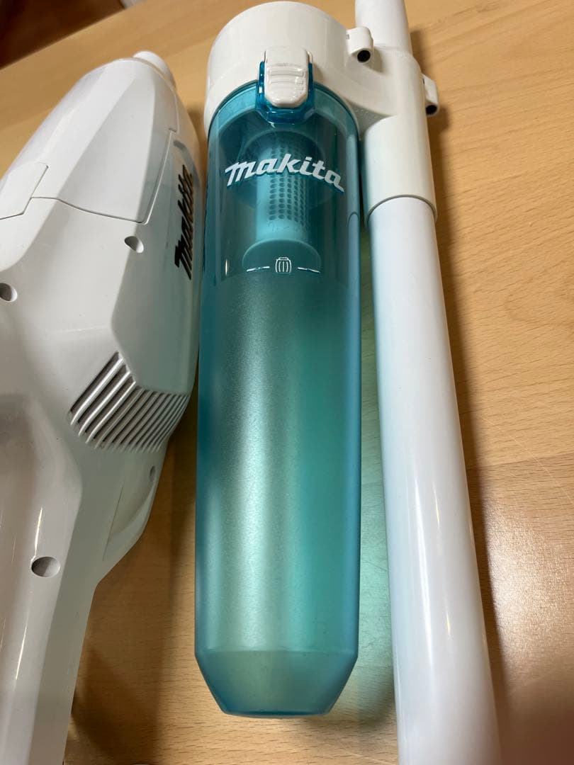 マキタ 掃除機 CL107 充電式クリーナー サイクロンユニット付き