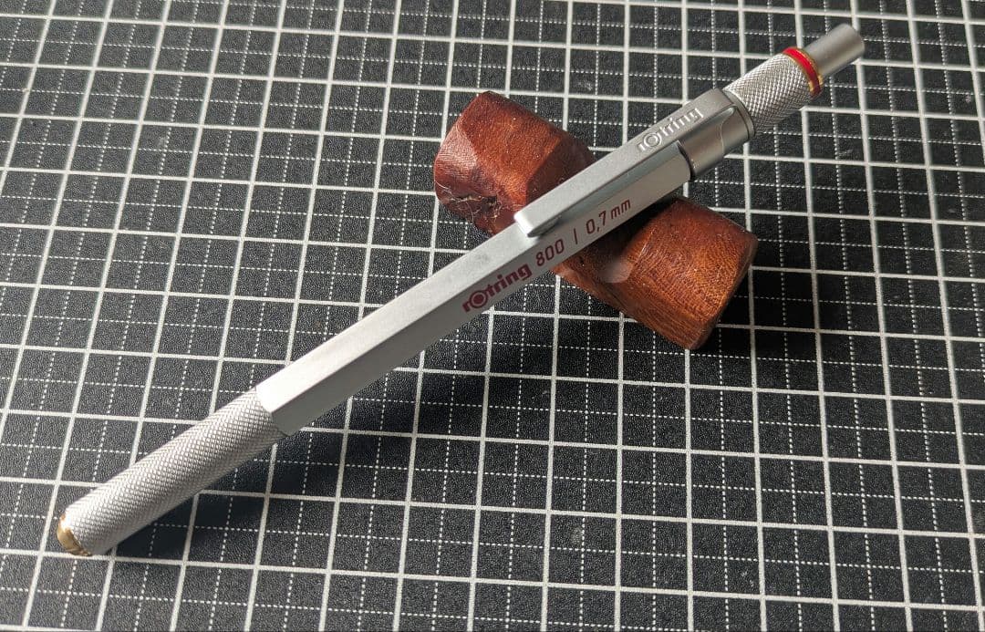 コヒノール5.6mmロットリング800　0.7mm、ラダイトボートペンケース別注