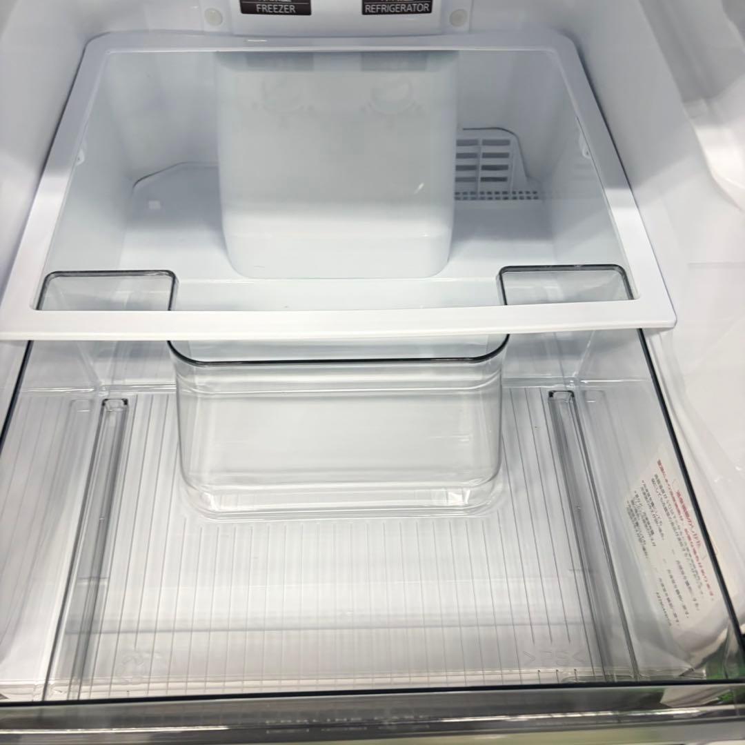 853 関東配送　イチオシ　2025年製　極美品　100L〜200L 冷蔵庫