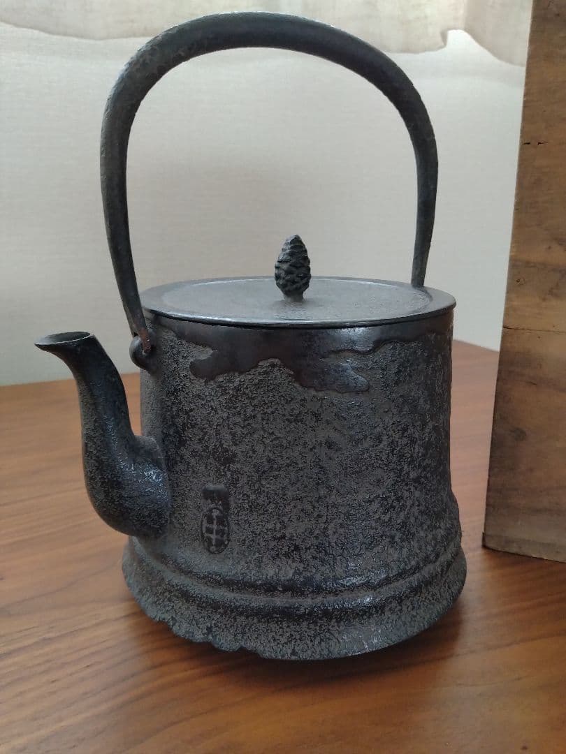 南部鉄器　 木箱付き
