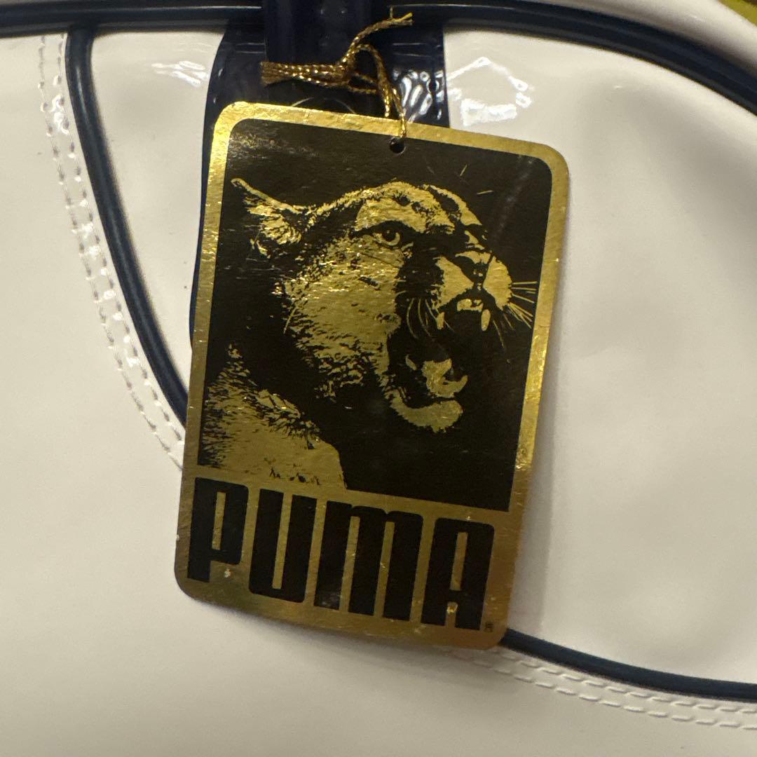 PUMA 昭和レトロボストンバッグ ホワイト/ネイビー