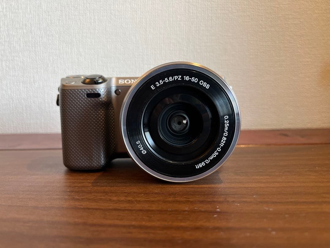 SONY NEX-5Tシルバー ダブルズームレンズキット ＋付属品