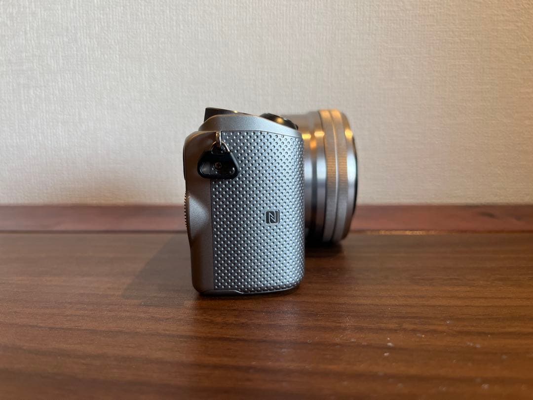 SONY NEX-5Tシルバー ダブルズームレンズキット ＋付属品