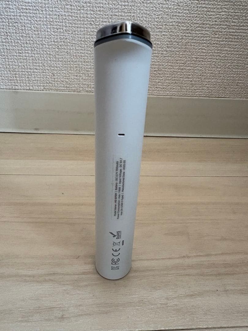 メディキューブmedicube BOOSTER PRO MINI ホワイト