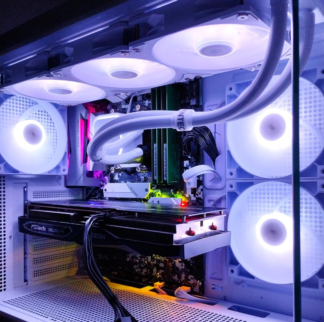 ゲーミングPC/Ryzen7 5700X/RX6600XT/メモリ16GB