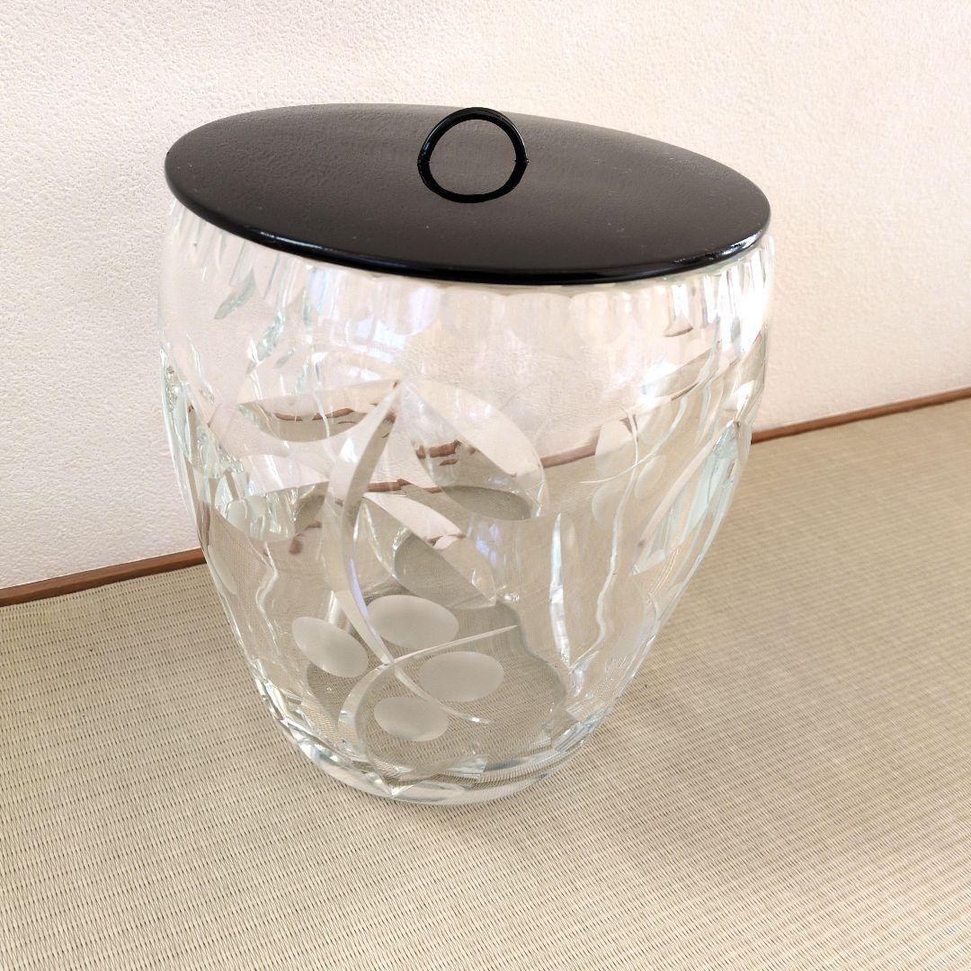 茶道具　ガラス水指　 葉模様