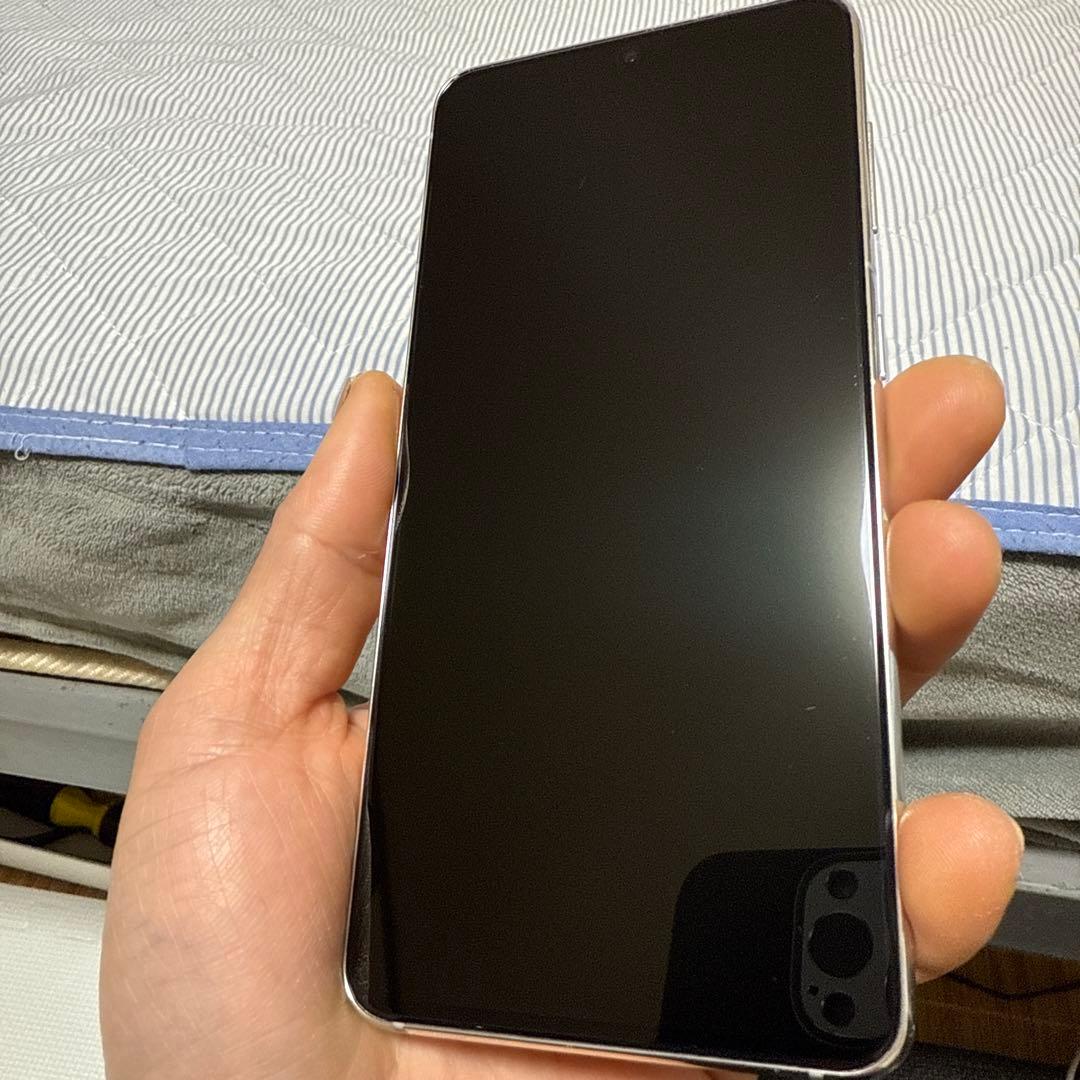 Samsung Galaxy S21 ホワイト