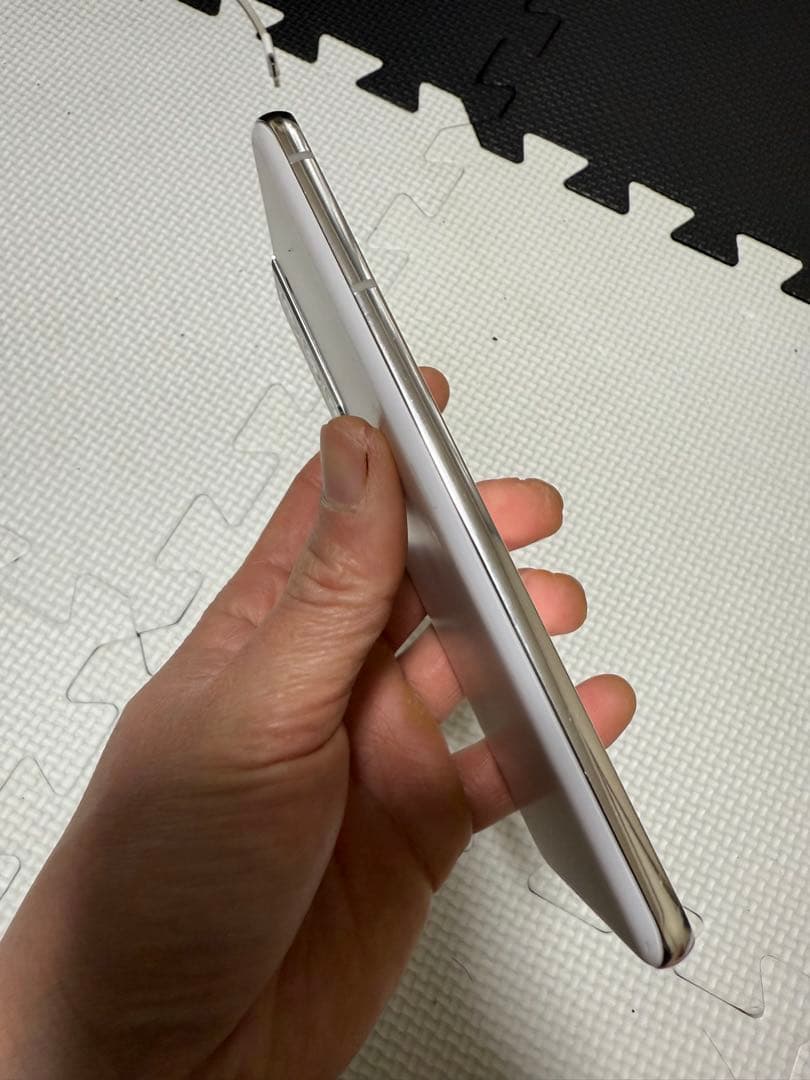 Samsung Galaxy S21 ホワイト