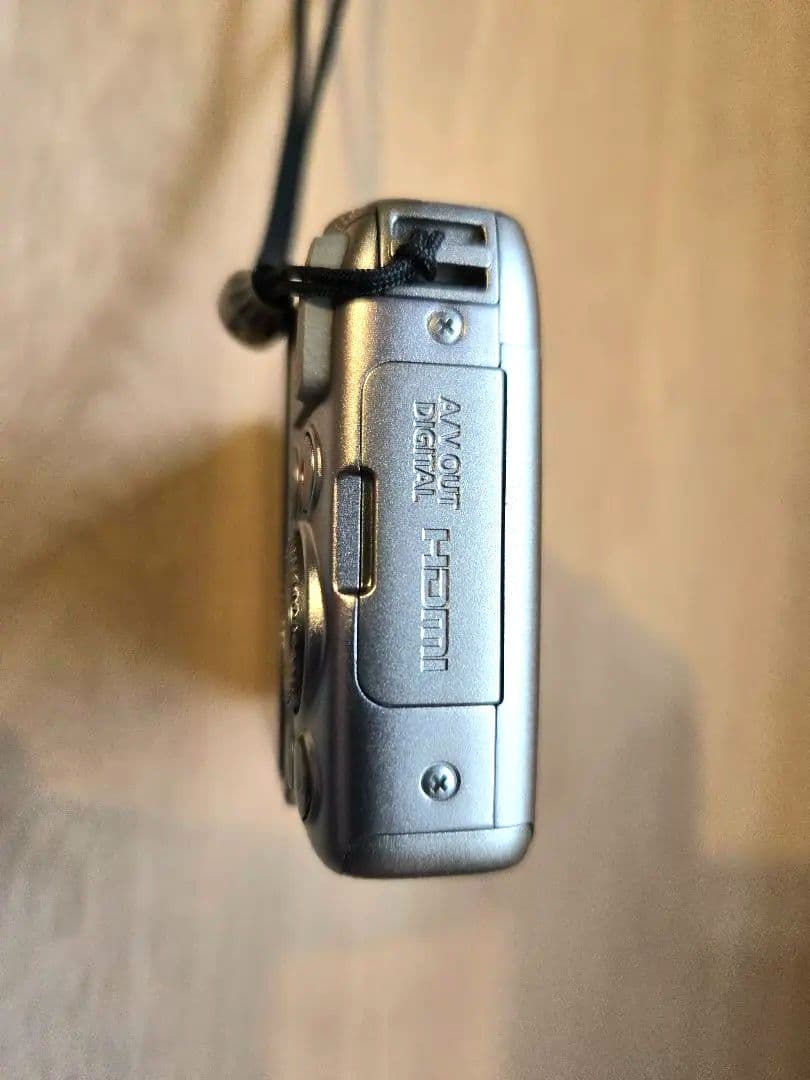 Canon S120 デジタルカメラ シルバー 本体と充電器