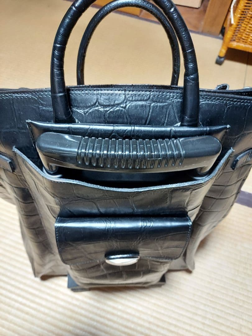 黒 クロコダイル風牛革キャリーカートバッグ　※イタリア製品