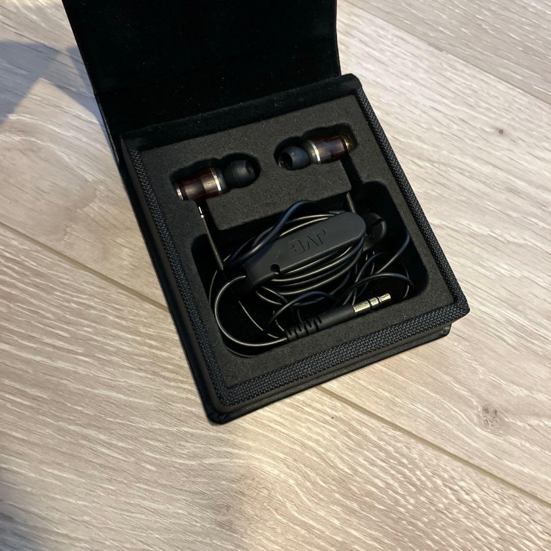 JVC ケンウッド　有線イヤホン