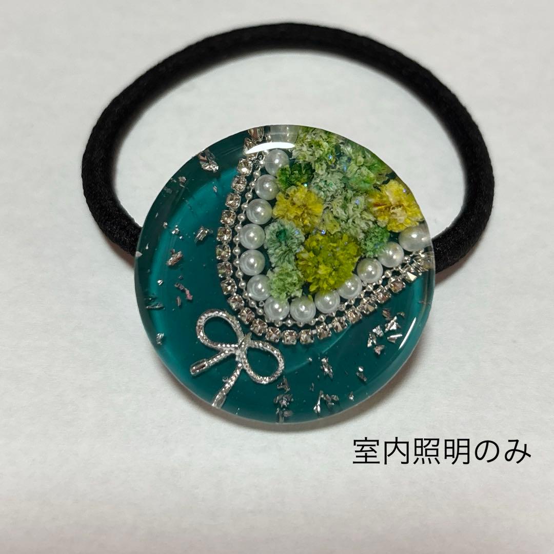 レジン　ヘアゴム　かすみそう　花束風　グリーン系　64