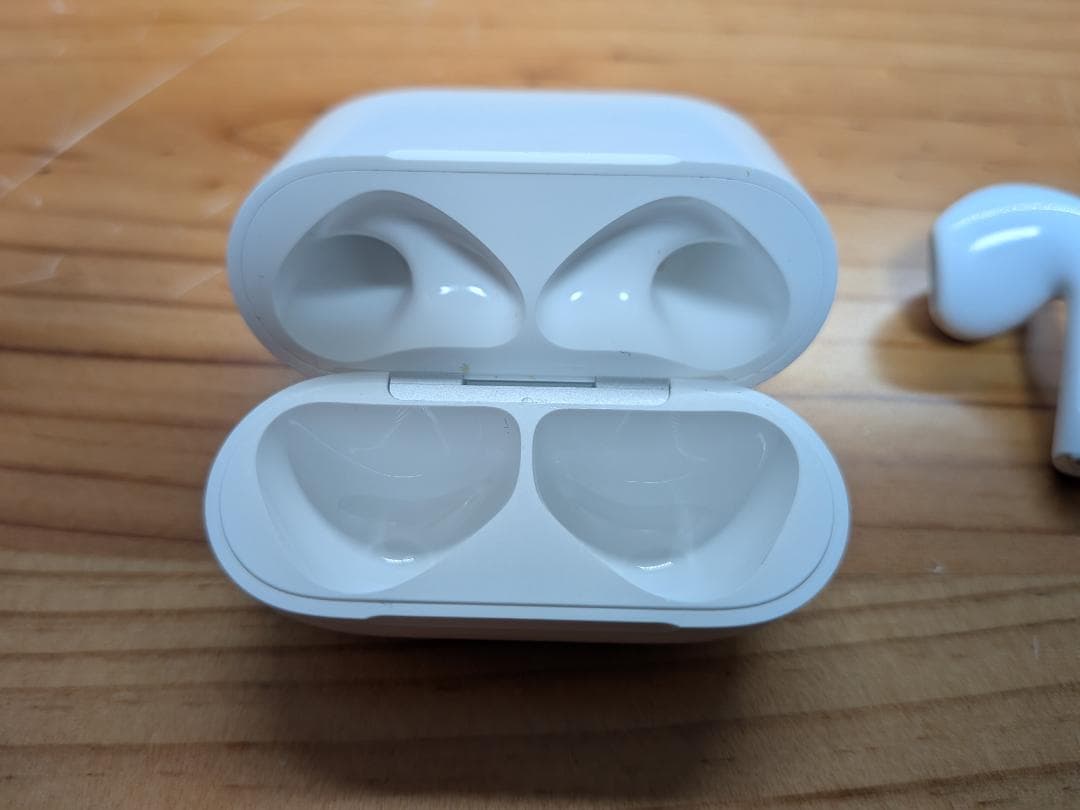 AirPods4 ANC　アクティブノイズキャンセリングあり