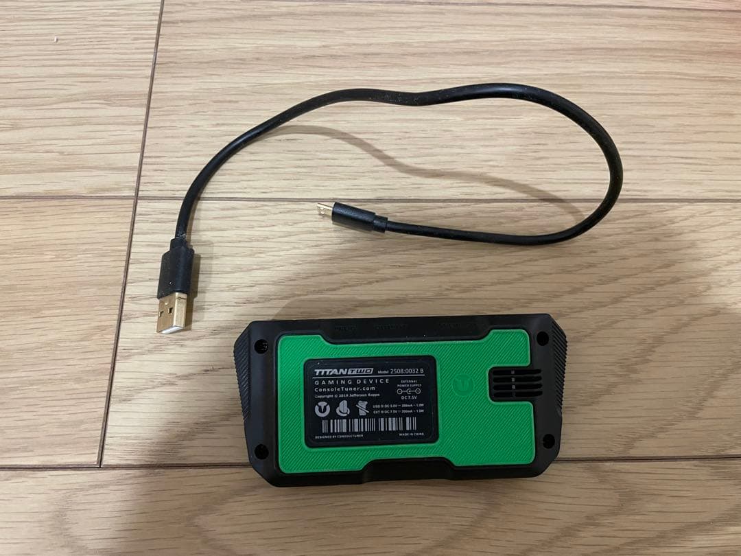 TITAN TWO タイタン2 ゲーミング　コンバーター