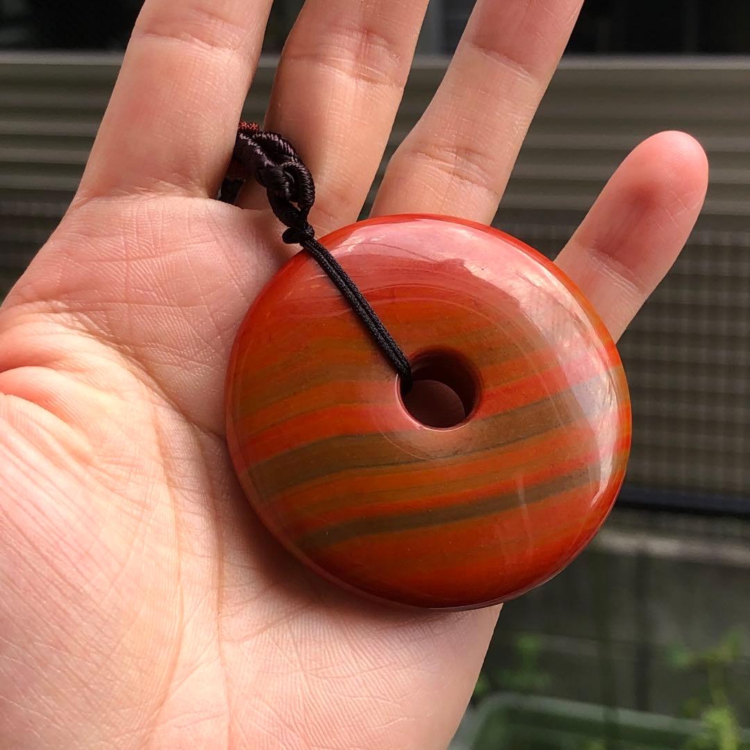 天然石　赤瑪瑙　メノウ　大きいペンダント　ネックレス51.1mm
