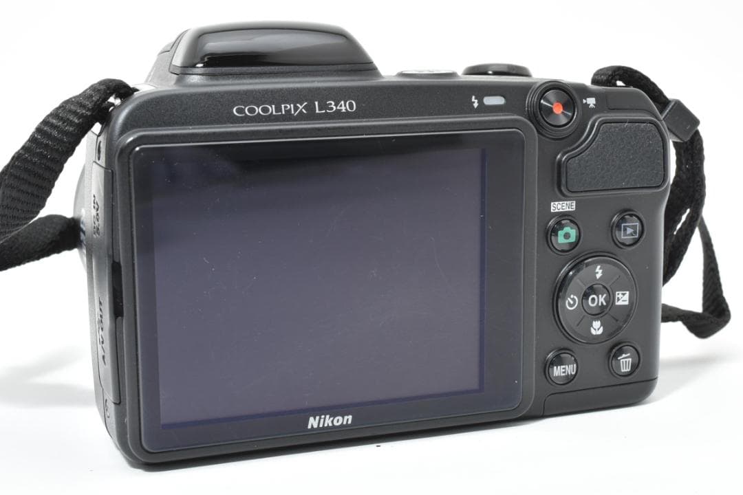 《 美品 》　ニコン　Nikon COOLPIX L340 電池付・動作確認済