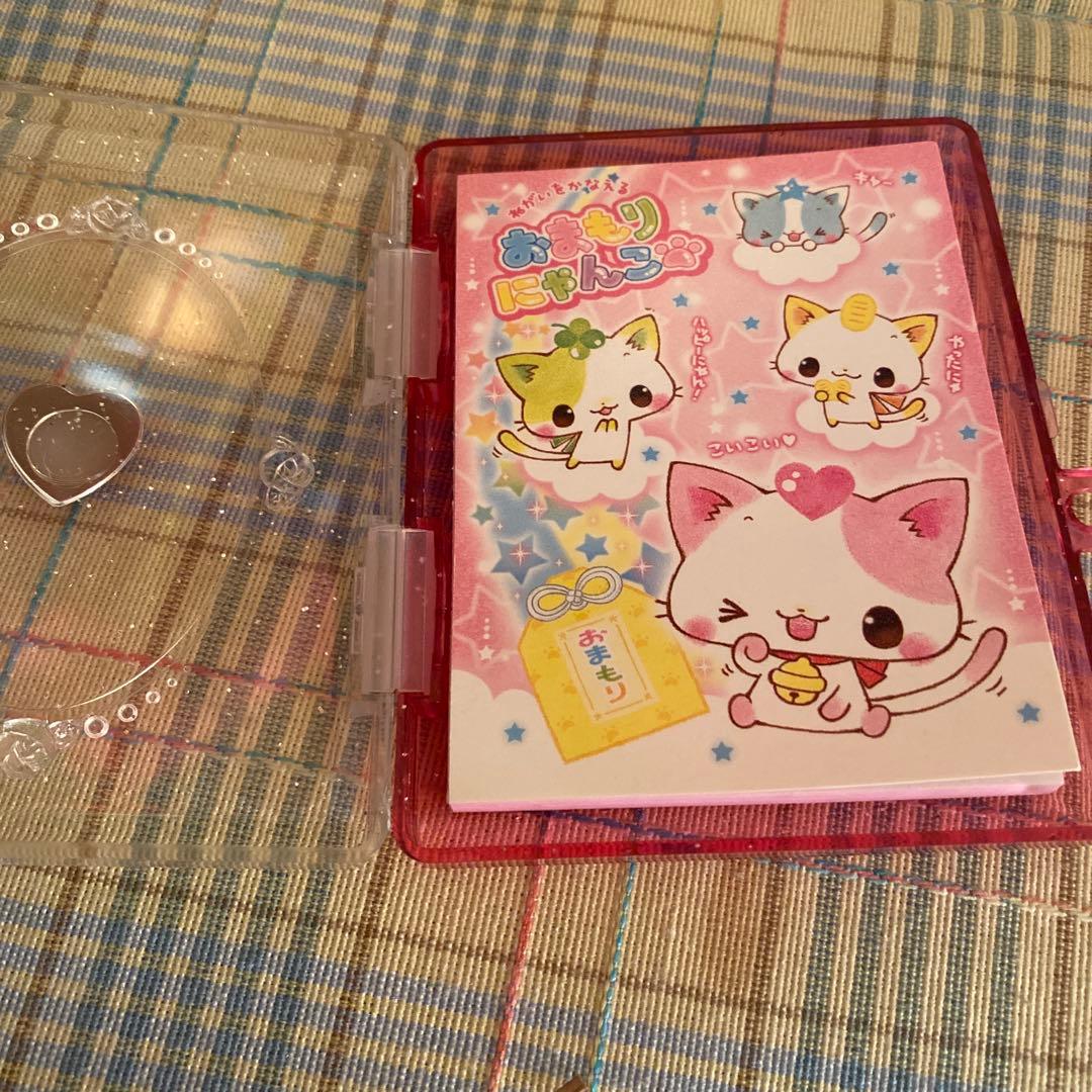 おまもりにゃんこ　メモ帳　平成レトロ