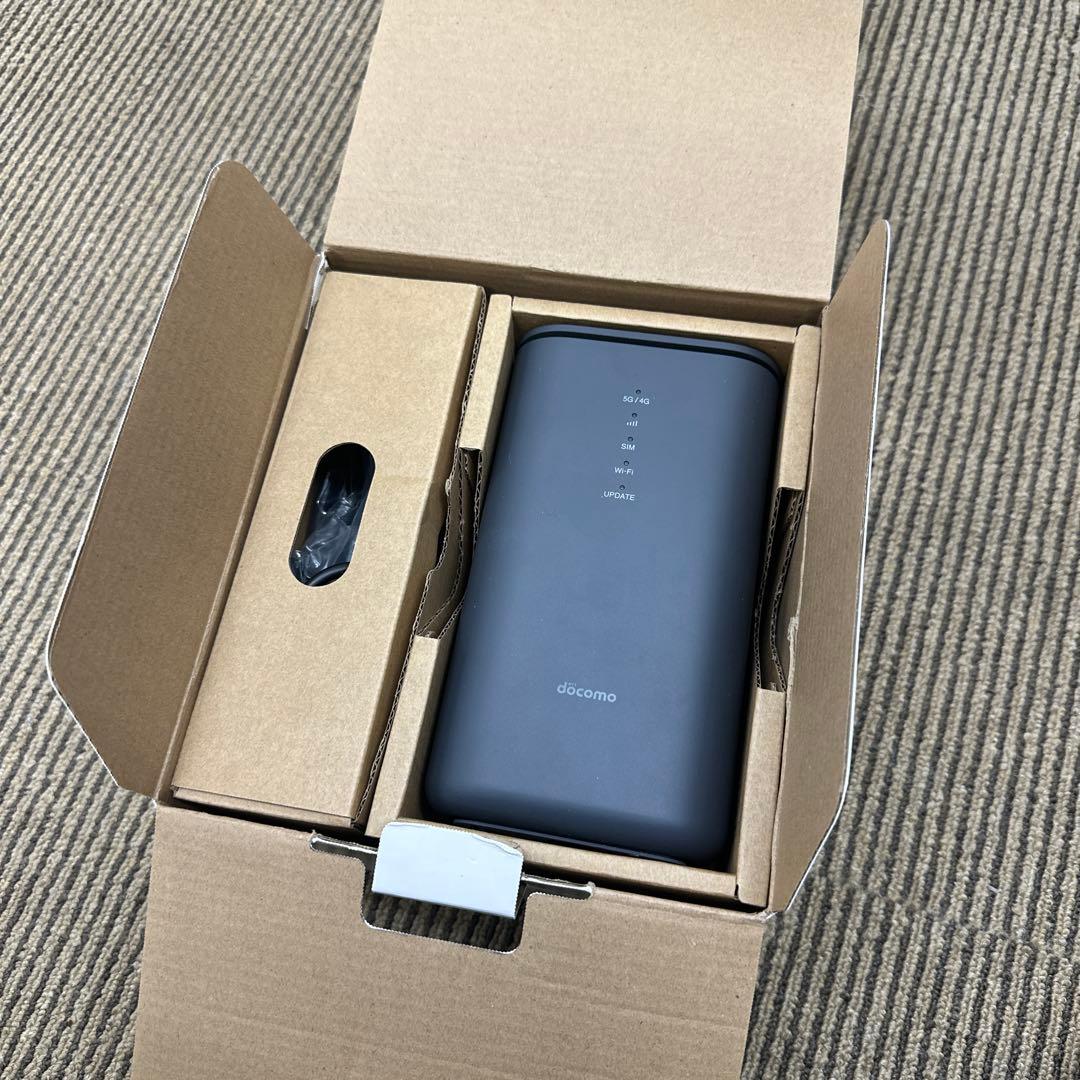 docomo 5G Wi-FiルーターHR02 値下げLANケーブル付き