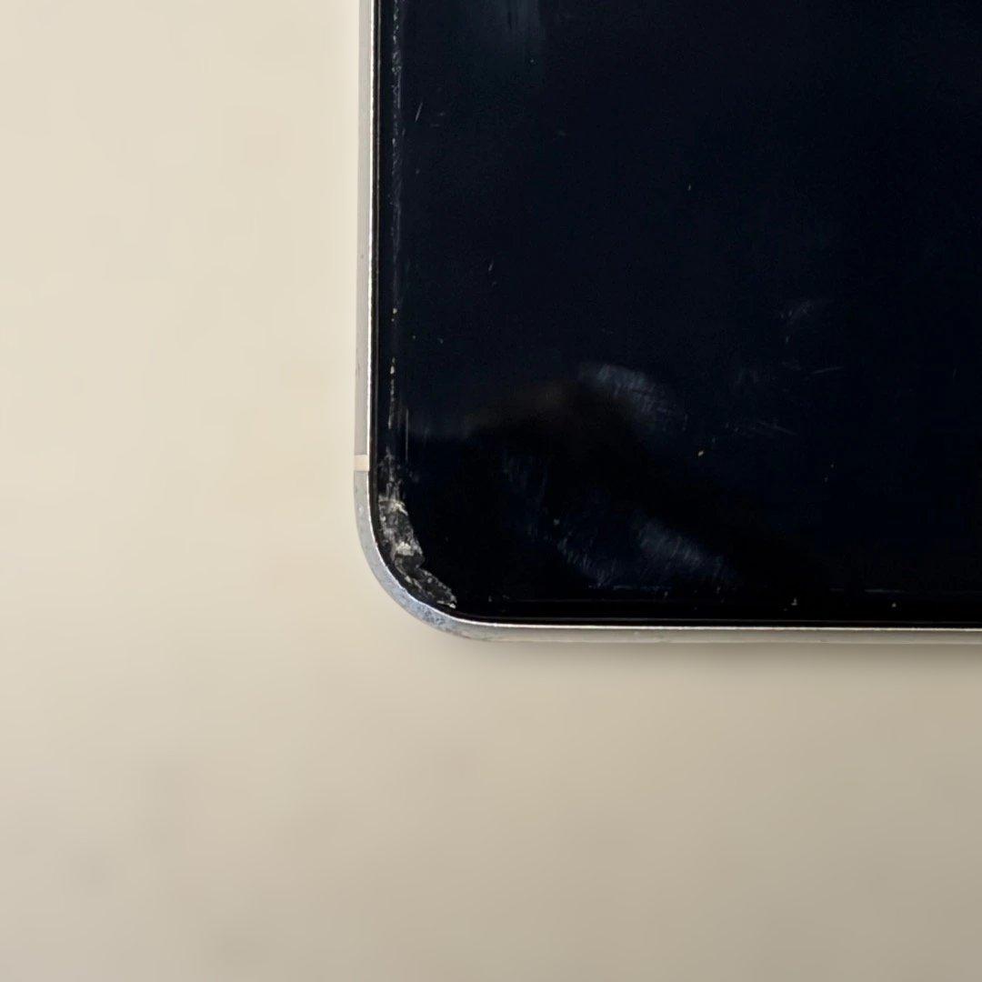 【半ジャンク】iPhone 11 64GB