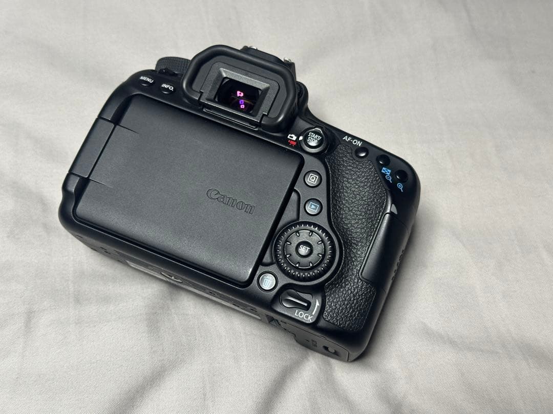 一眼レフ Canon EOS80D レンズ4本セット EOSカメラケース付き