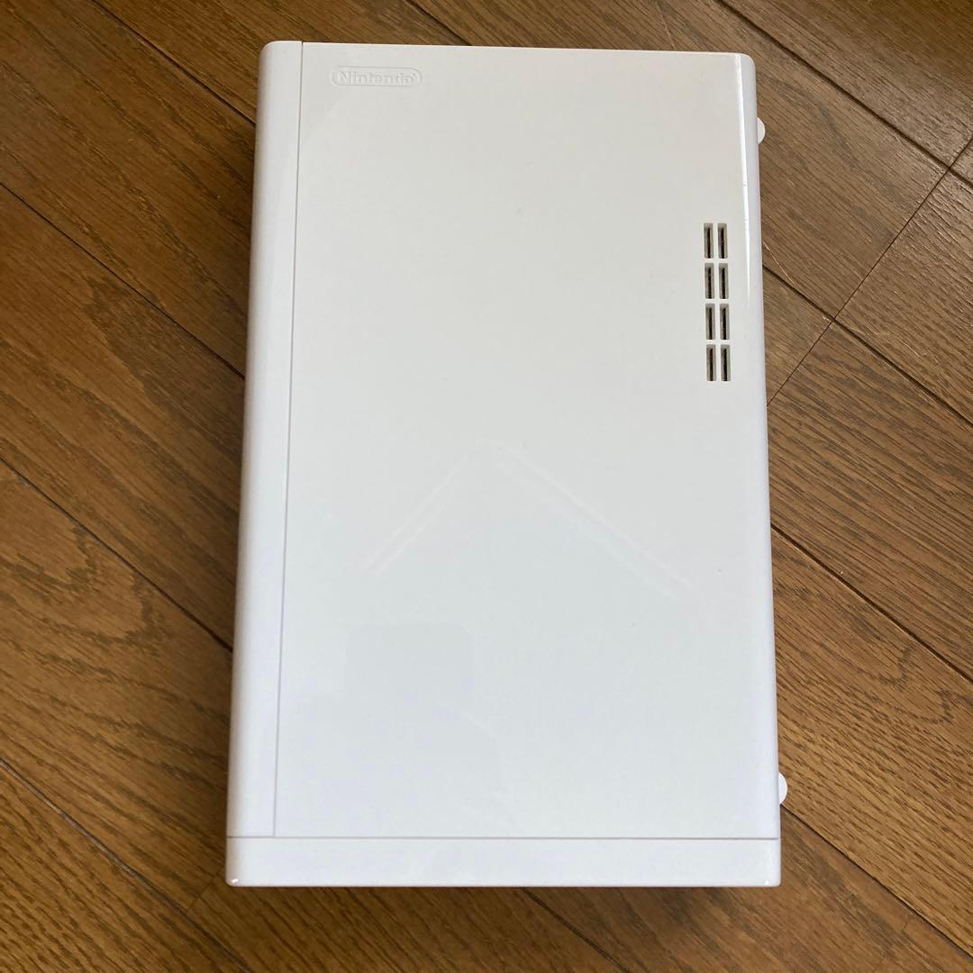 Nintendo Wii U はじめてのWiiセット（ソフト＋リモコン1台付）