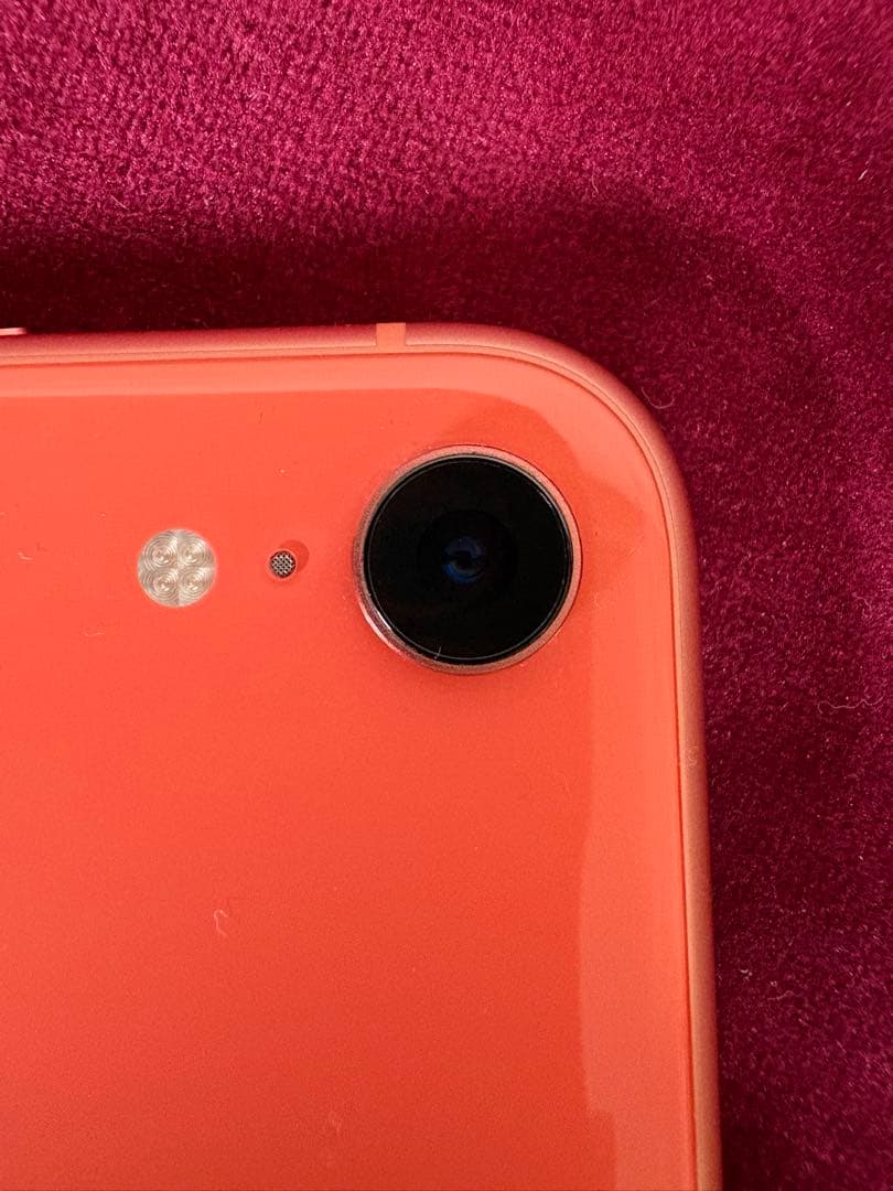 iPhone XR コーラル 64G 88％ 充電ケーブル・保護フィルム付き