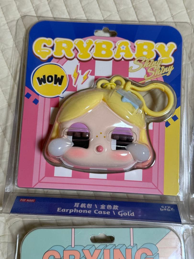 Popmart crybaby earphone case セット