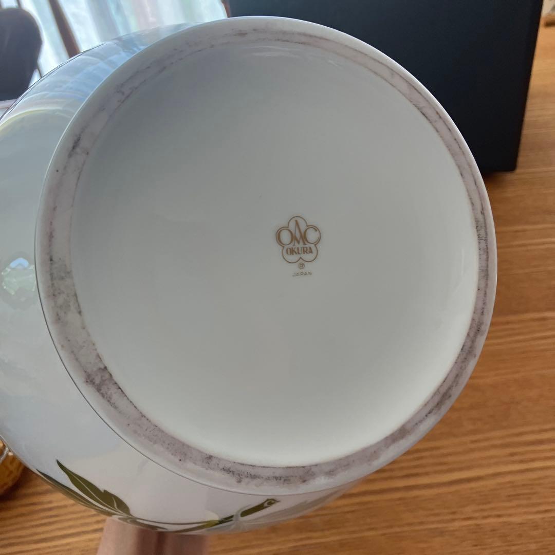 美品　大倉陶園花瓶　花器　箱あり OKURA CHINA 花瓶 丸型 金彩