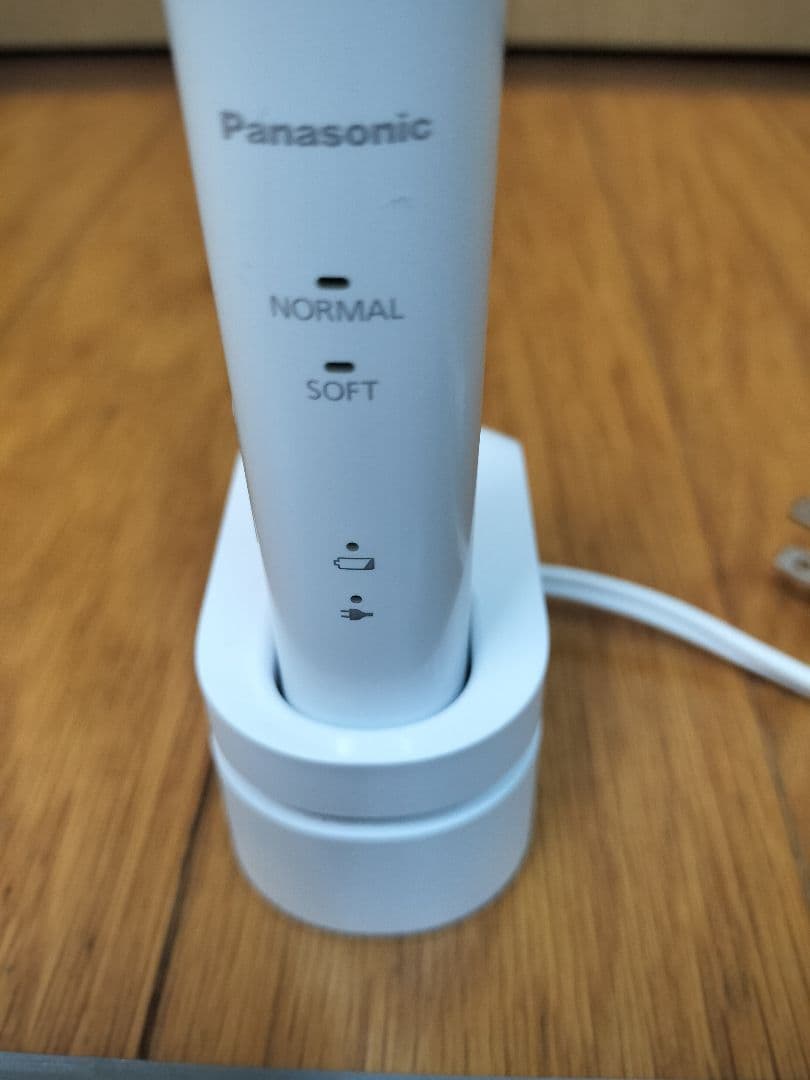 Doltz 電動歯ブラシ EW-DL39-W（白）