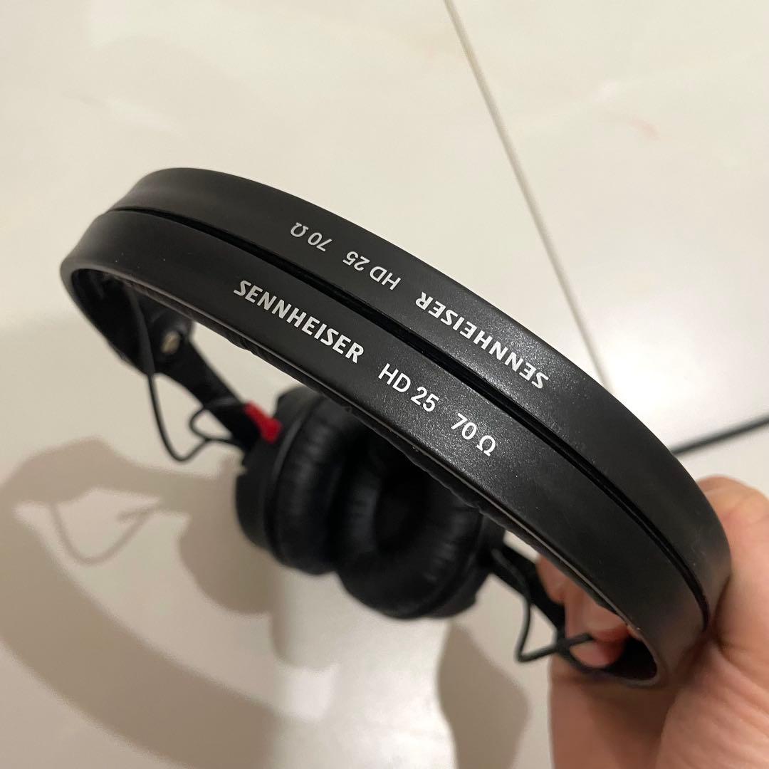 ゼンハイザー HD-25 Sennheiser HD25