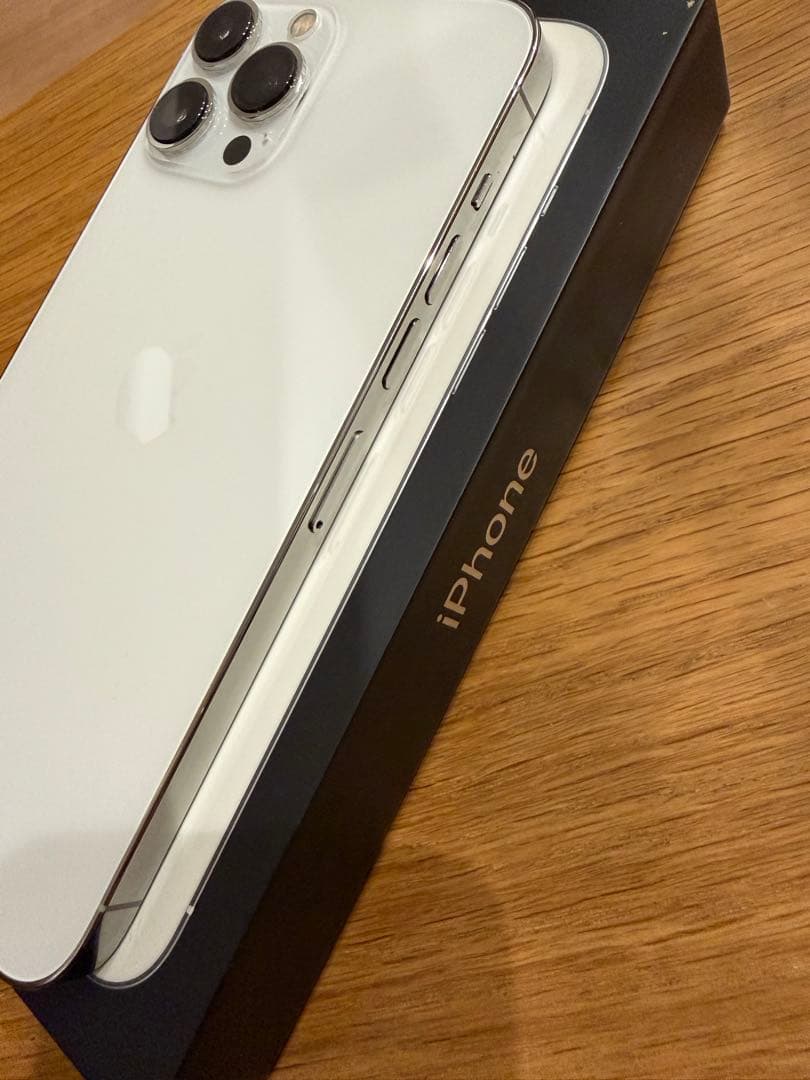 iPhone13pro max 256GB シルバー