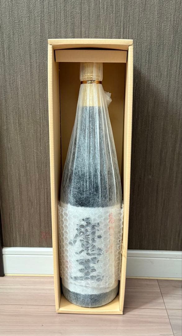 魔王 芋焼酎 1.8L 名門の粋 白玉醸造 未開封　専用箱付き　1800ml