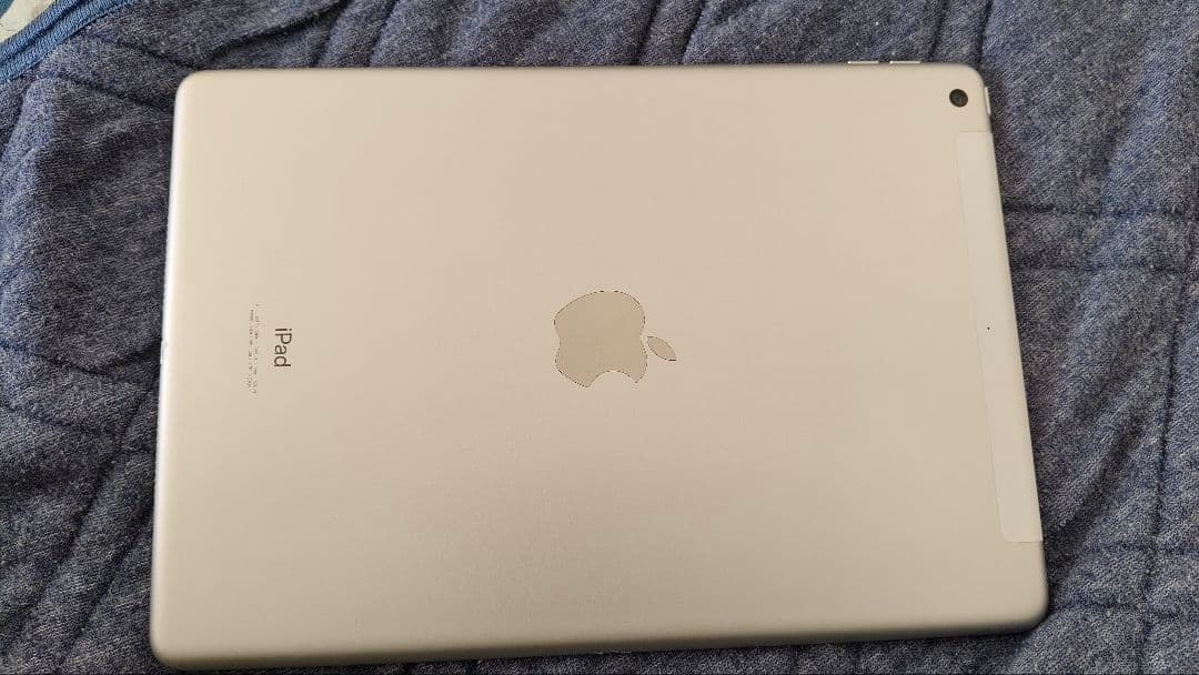 iPad9 第9世代 64GB iPadOS18 Cellular版