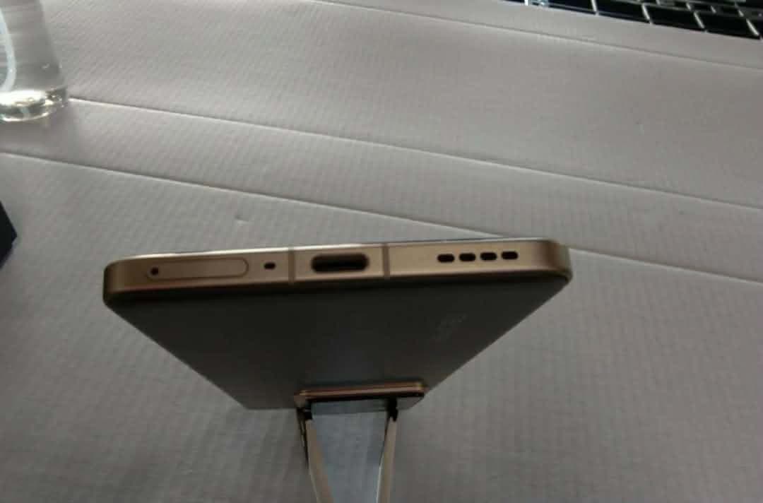 realme GT7 Pro シルバー