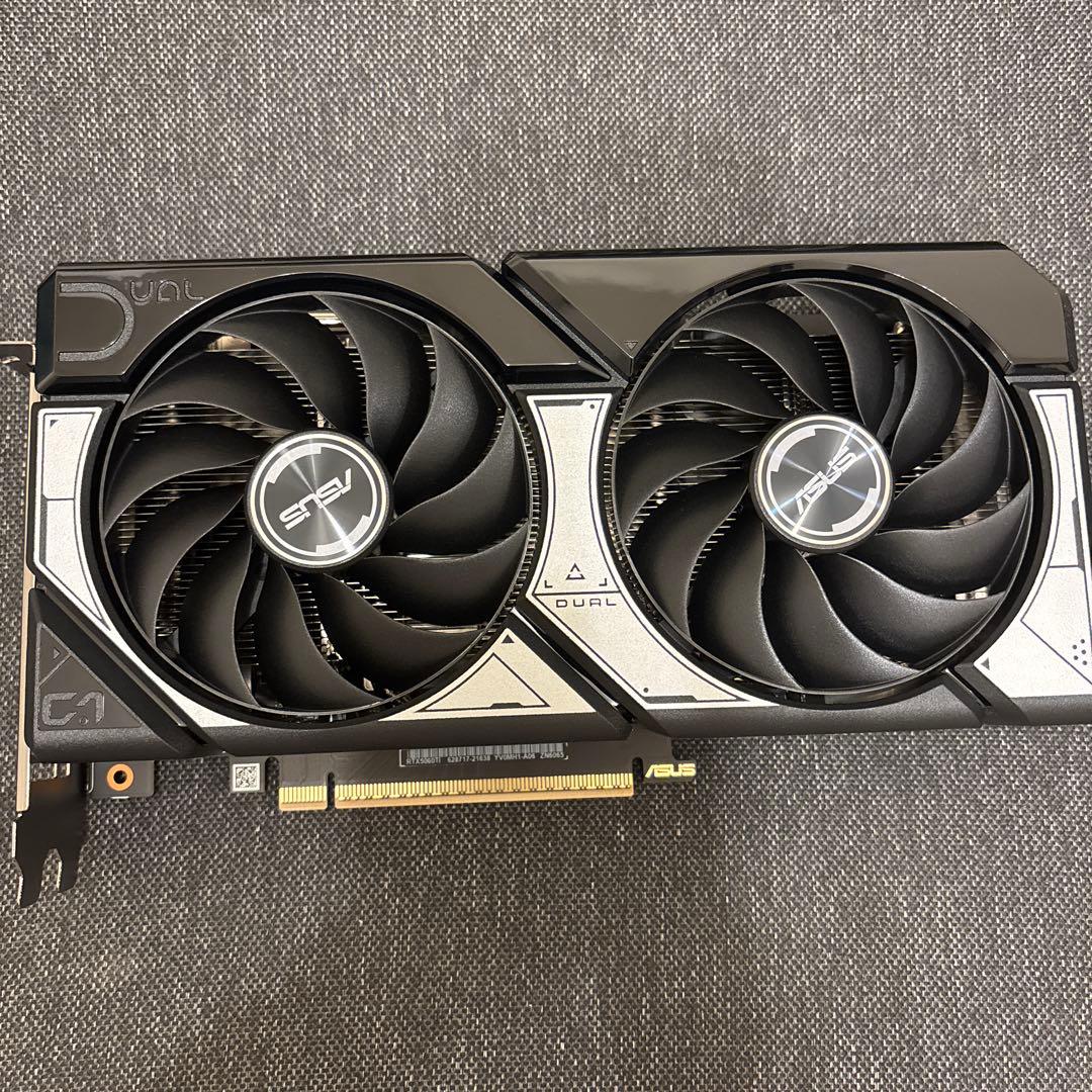 ASUS DUAL RTX 5060 Ti 16GB OC グラフィックボード