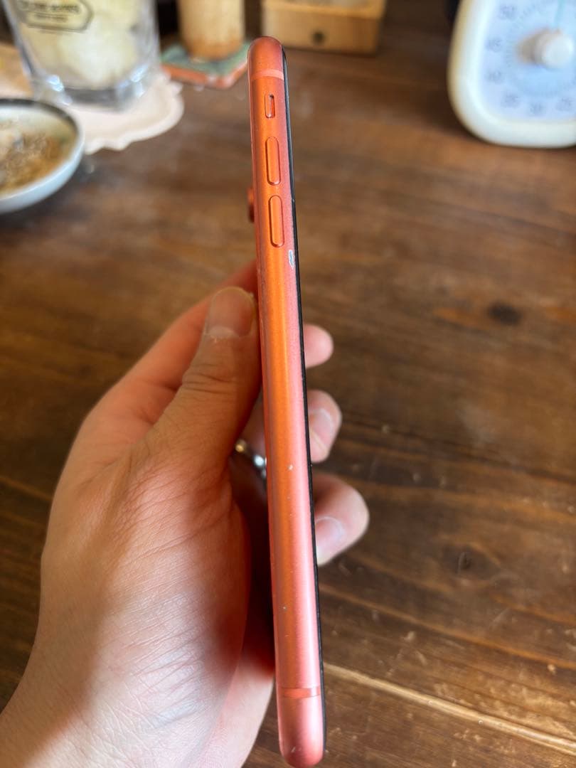 iPhone XR 128GB (コーラルピンク)