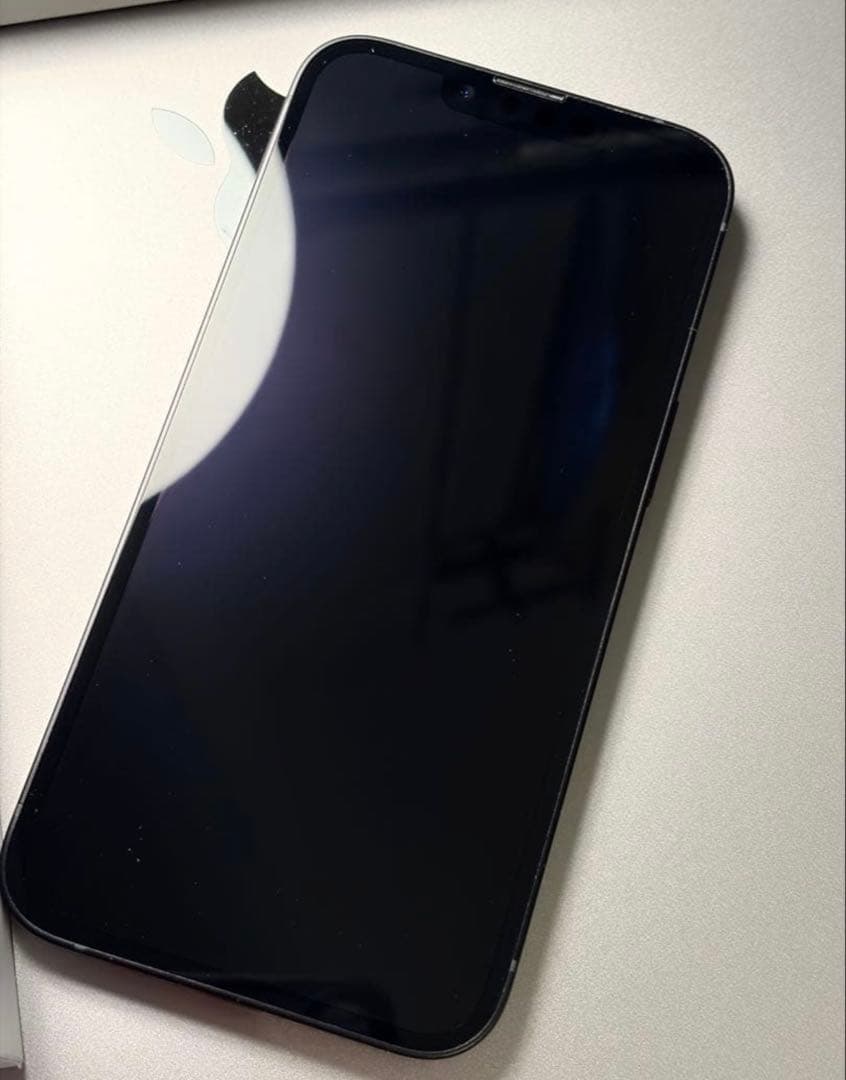 新品同様　iPhone 16e｜128GB｜SIMフリー　バッテリー100%