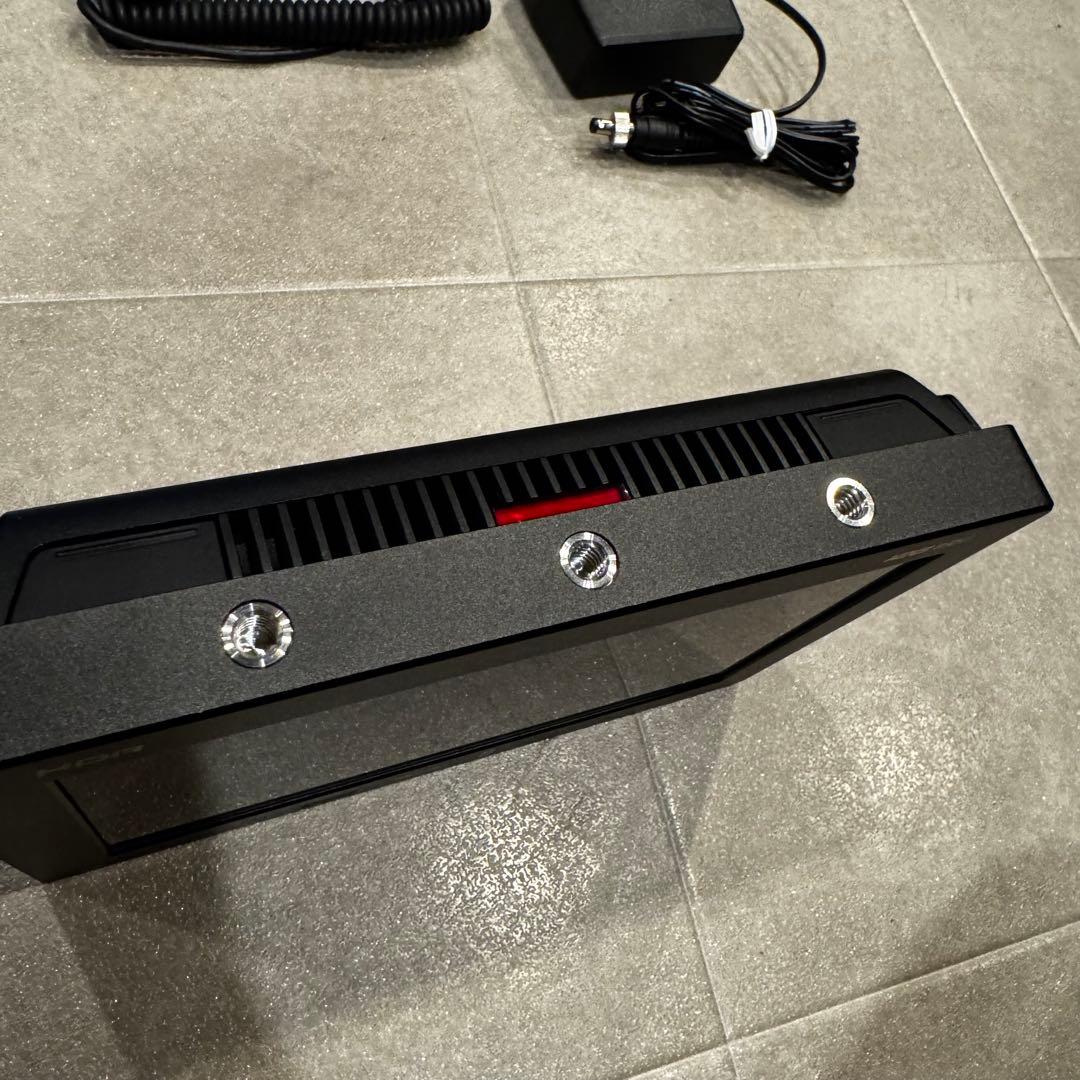 Blackmagic Video Assist 7” 12G モニター